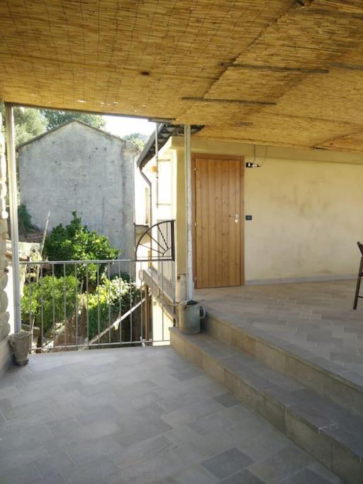 Casa Torre Con Terrazza Panoramica Villa Futani Eksteriør billede